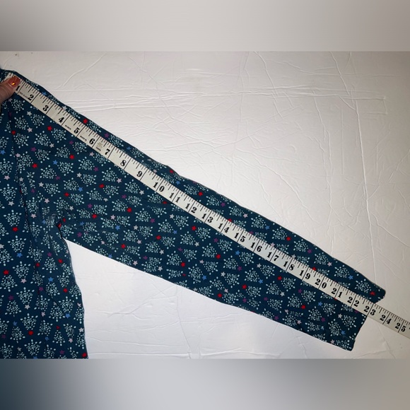 Lands’ End Christmas Tree Long Sleeve - Picture 9 of 10